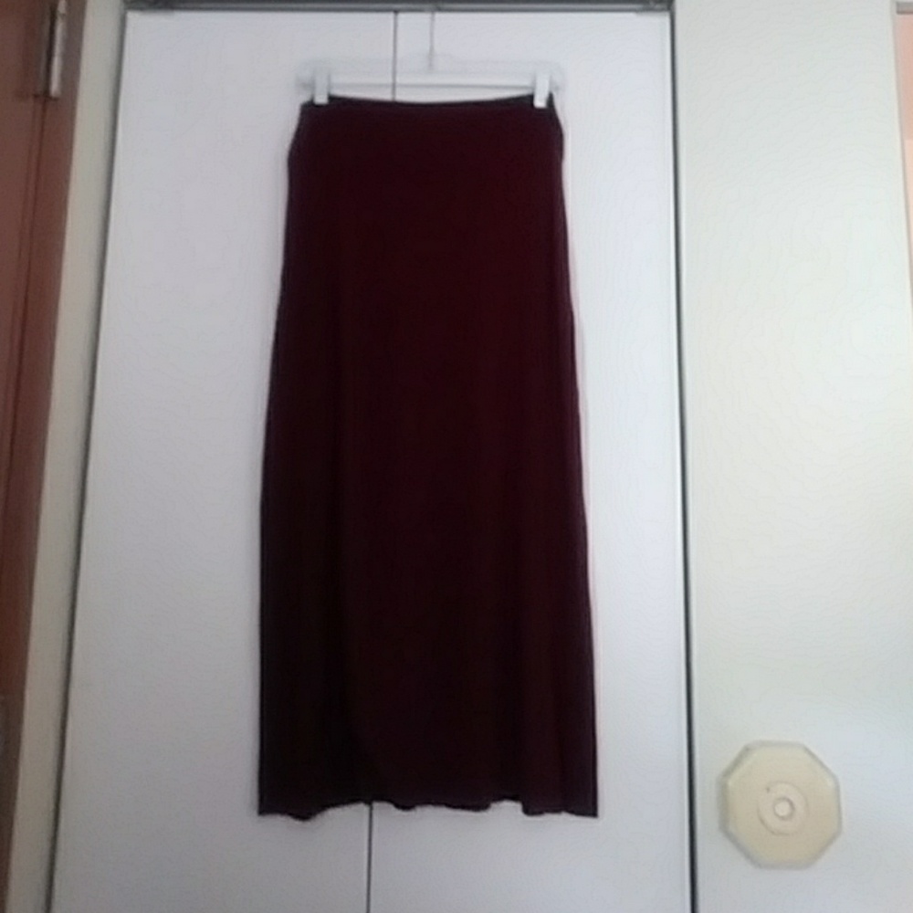 Hot Kiss maxi skirt
